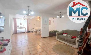 Corredora de Propiedades,  vende casa en Condominio Bilbao 1 en Calama.