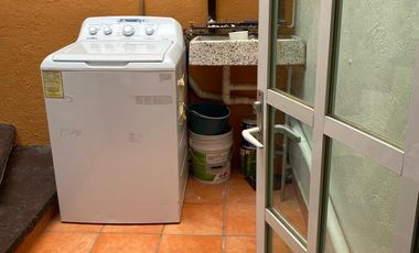 SUITE AMUEBLADA EN RENTA