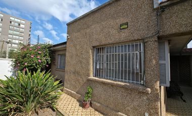 Venta de Casa 4 Dormitorios – 2 baños Sector Chiloe - Departamental Comuna de San Miguel