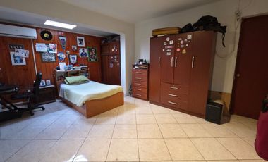Venta de Casa 4 Dormitorios – 2 baños Sector Chiloe - Departamental Comuna de San Miguel