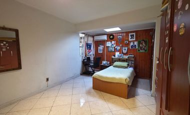 Venta de Casa 4 Dormitorios – 2 baños Sector Chiloe - Departamental Comuna de San Miguel