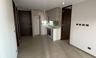 Amplio departamento 2D/2B en Macul