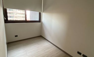 Amplio departamento 2D/2B en Macul