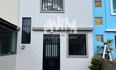 CASA EN VENTA EN LOS MOLINOS