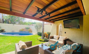 Renta de casa en cuernavaca en Fracc lomas de vista hermosa . seguridad 24 hrs