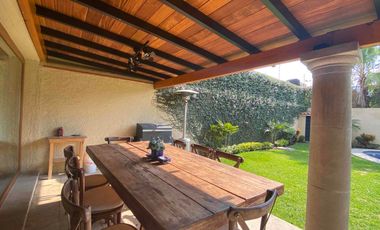 Renta de casa en cuernavaca en Fracc lomas de vista hermosa . seguridad 24 hrs