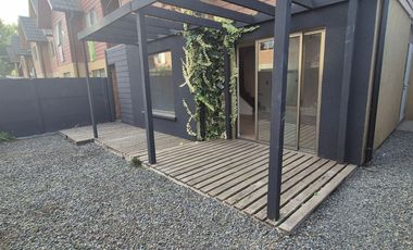 Arrienda casa 5 dormitorios en Lomas San Sebastián, Concepción.