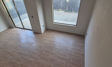 Arrienda casa 5 dormitorios en Lomas San Sebastián, Concepción.
