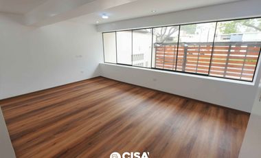 Venta  Dpto de estreno 110 m2 no paga alacabala en Surco