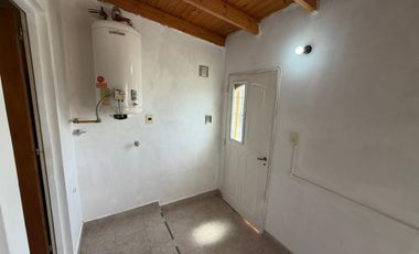 Departamento en alquiler Monoambiente en Puerto Madryn 1° Piso por escalera