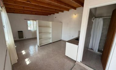 Departamento en alquiler Monoambiente en Puerto Madryn 1° Piso por escalera