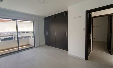 MUY LINDA CASA DE ARRIENDO EN EXCELENTE URB PRIVADA (Sector Monteserrín)