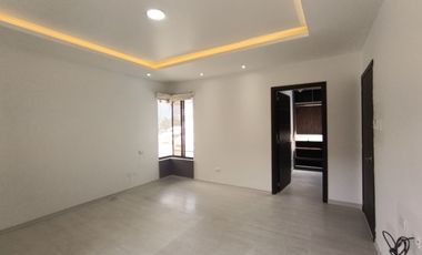 MUY LINDA CASA DE ARRIENDO EN EXCELENTE URB PRIVADA (Sector Monteserrín)