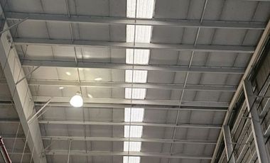 EN VENTA 10,500m2 (Bodega rentada)