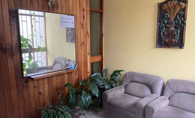 Venta Casa de 5 dormitorios ideal para Edificio de Vivienda Familiar