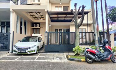 Rumah Bagus minimalis dalam cluster batununggal jelita