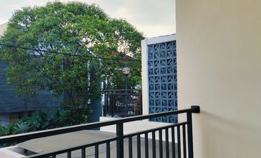 Rumah Bagus minimalis dalam cluster batununggal jelita