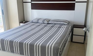 Vendo en Ocean Club-Playas  departamento amoblado con vista al mar - En 5o piso, de 3 dormitorios