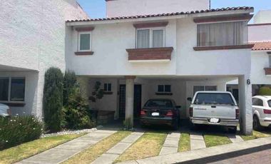 Casa en exclusiva privada de 7 residencias