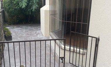 CASA EN RENTA FUENTE DE PIRAMIDES