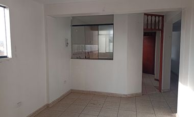 REMATO Edificio esquina a precio de Casa, Santa Teresa de Ávila