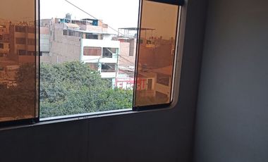 REMATO Edificio esquina a precio de Casa, Santa Teresa de Ávila