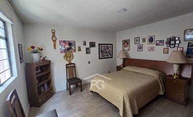 Casa en Venta | Iztapalapa | con Departamento Independiente | 5 Recámaras | 5 Estacionamientos