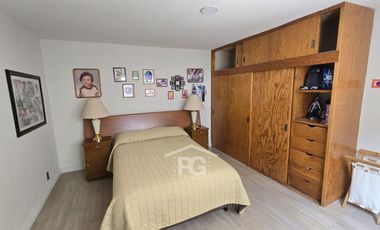 Casa en Venta | Iztapalapa | con Departamento Independiente | 5 Recámaras | 5 Estacionamientos
