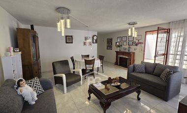 Casa en Venta | Iztapalapa | con Departamento Independiente | 5 Recámaras | 5 Estacionamientos