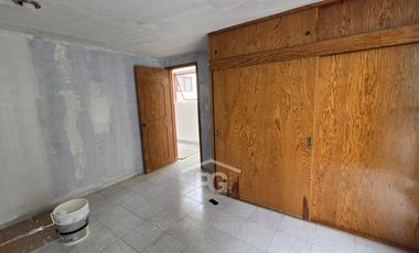 Casa en Venta | Iztapalapa | con Departamento Independiente | 5 Recámaras | 5 Estacionamientos