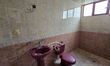Casa en Venta | Iztapalapa | con Departamento Independiente | 5 Recámaras | 5 Estacionamientos