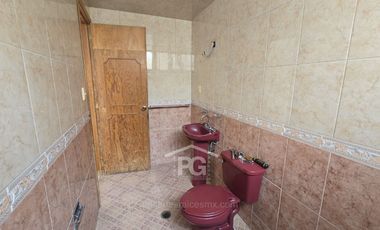 Casa en Venta | Iztapalapa | con Departamento Independiente | 5 Recámaras | 5 Estacionamientos