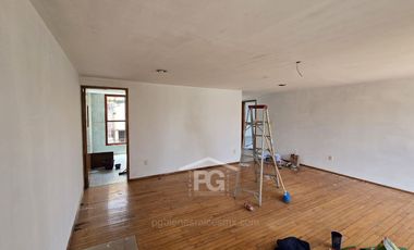Casa en Venta | Iztapalapa | con Departamento Independiente | 5 Recámaras | 5 Estacionamientos