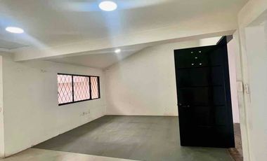CASA EN RENTA , gran oportunidad para empresas y financieras en la ciudad de CUENCA