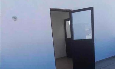 Casa en renta 3 niveles Lerma Outlet