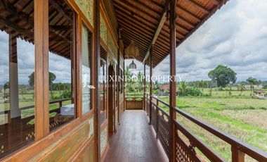 DISEWAKAN JANGKA PANJANG VILLA DENGAN 3 KAMAR TIDUR DI MAS, UBUD