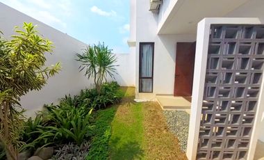 Dijual rumah di Kemang Permata Neo Tipe 132/120