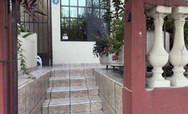 Casa en VENTA, Col Lomas Modelo Mty. (Cuartos en renta en PA)
