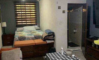 Casa en VENTA, Col Lomas Modelo Mty. (Cuartos en renta en PA)