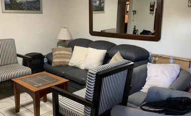 Casa en VENTA, Col Lomas Modelo Mty. (Cuartos en renta en PA)