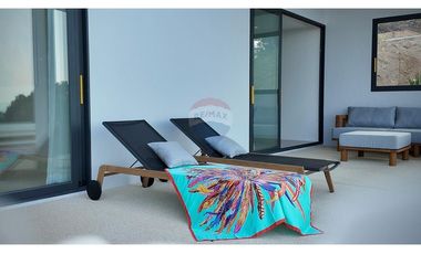 Modern pool villa for sale in a prime, quiet Koh Samui location