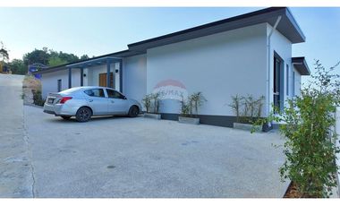 Modern pool villa for sale in a prime, quiet Koh Samui location
