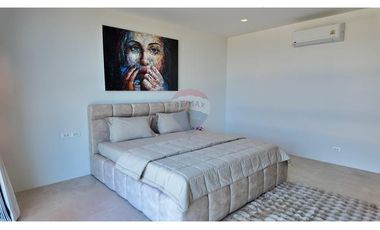 Modern pool villa for sale in a prime, quiet Koh Samui location