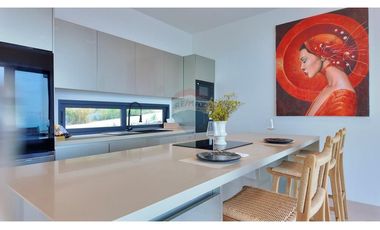 Modern pool villa for sale in a prime, quiet Koh Samui location