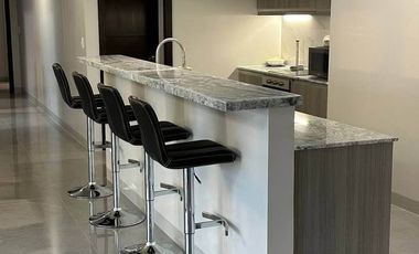 For Rent: 5BR w/ 1 Parking and balcony at Park McKinley West Penthouse for 300K/mo nego!