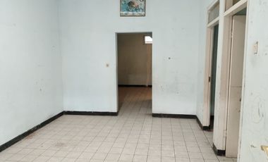 Rumah 1 lantai harus renov di arcamanik - bandung Timur