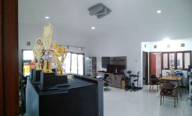 Dijual Rumah 2kamar Siap huni Strategis di mangkubumen Banjarsari Solo