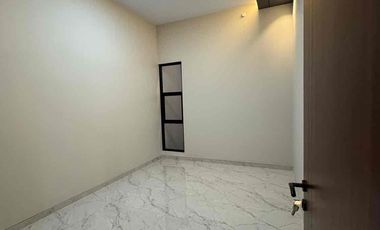 Rumah Mewah dekat UGM di Jalan Kaliurang Km 7 Dalam Perumahan