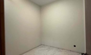 Rumah Mewah dekat UGM di Jalan Kaliurang Km 7 Dalam Perumahan