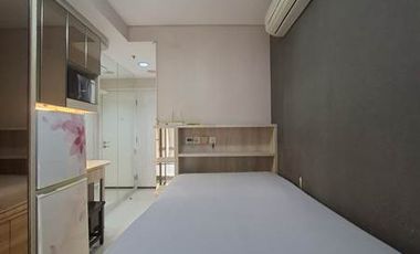 FOR RENT Studio Minimalist Madison Park – Dekat Mall Taman Anggrek!